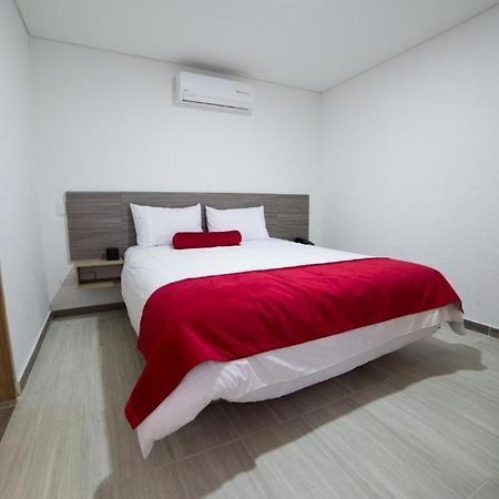 Hotel Med 70 Medellín Dış mekan fotoğraf