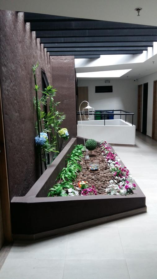 Hotel Med 70 Medellín Dış mekan fotoğraf