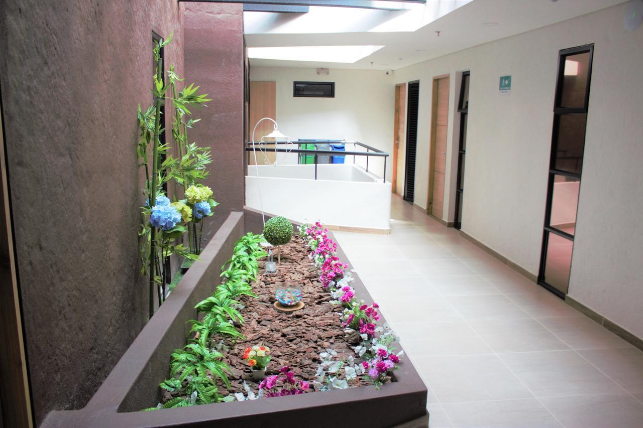 Hotel Med 70 Medellín Dış mekan fotoğraf